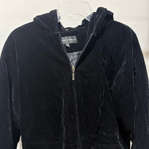 Vtg PORTRAIT Black Velvet Women’s Coat Hooded Sz L Holiday 90s Classic Boho - Picture 2 of 15